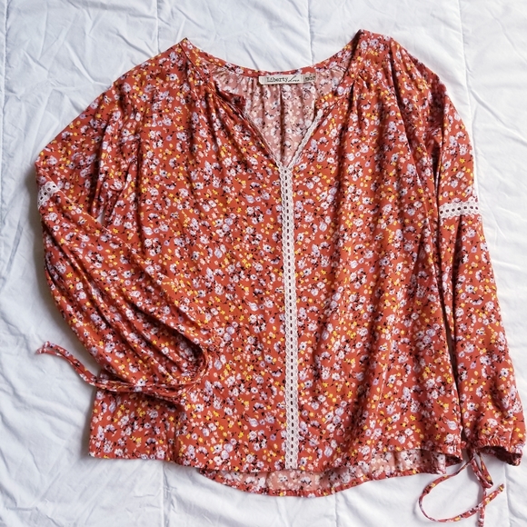 Cottagecore Floral Longsleeve Top - Picture 2 of 4